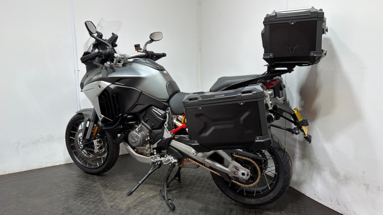 Ducati Multistrada V4 S Grey Essential (20MY)